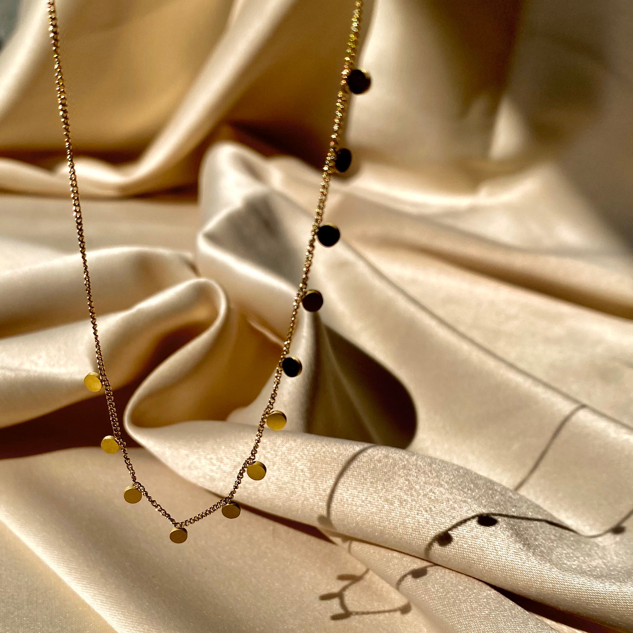 Drop Circle Chain Necklace